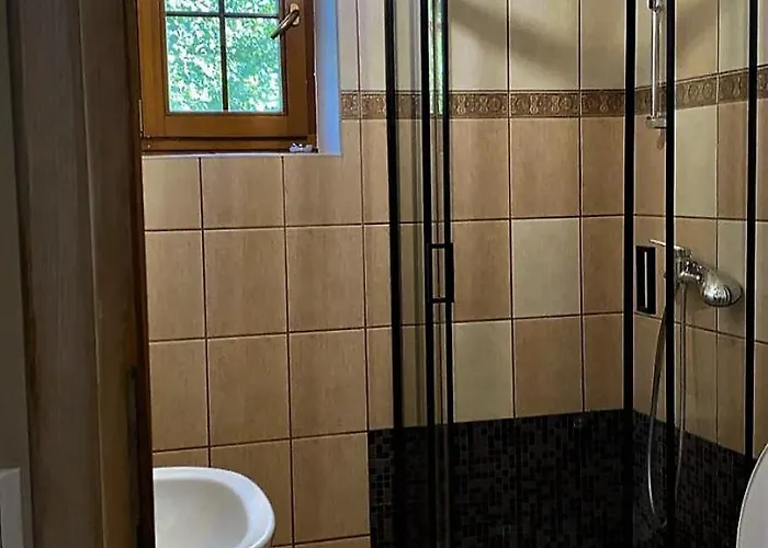 Uroczy Dom Wszebory Сasa de vacaciones